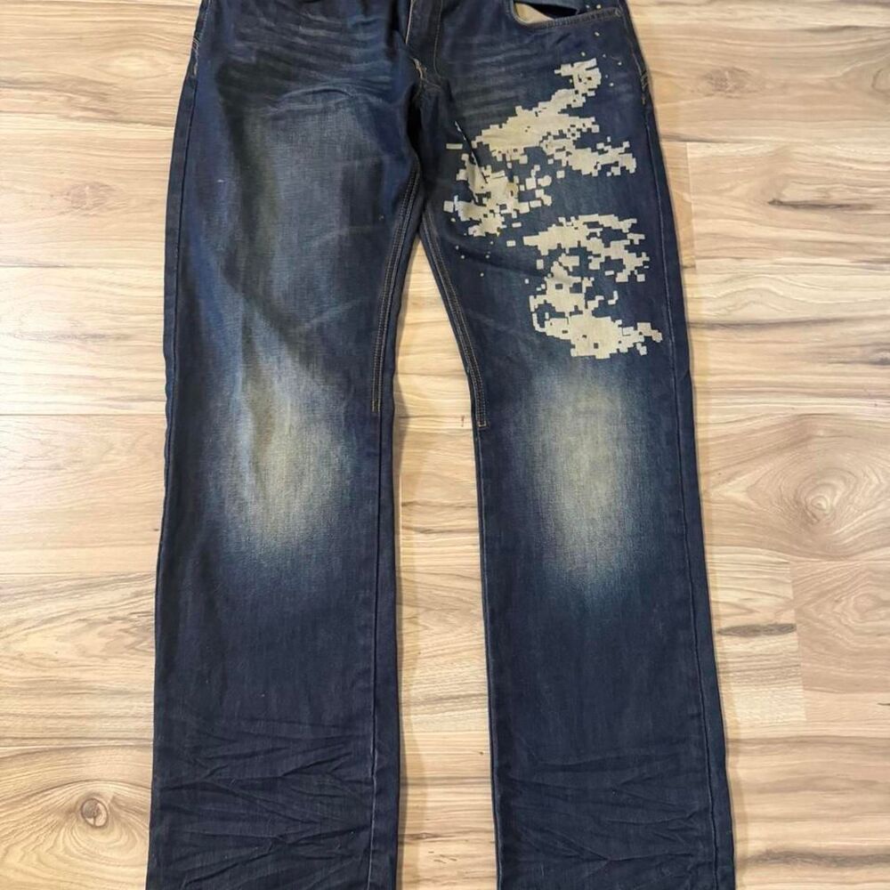 Y2K 2000s grunge skater Roacwear jeans Digi camo graphic straight leg size 34x34